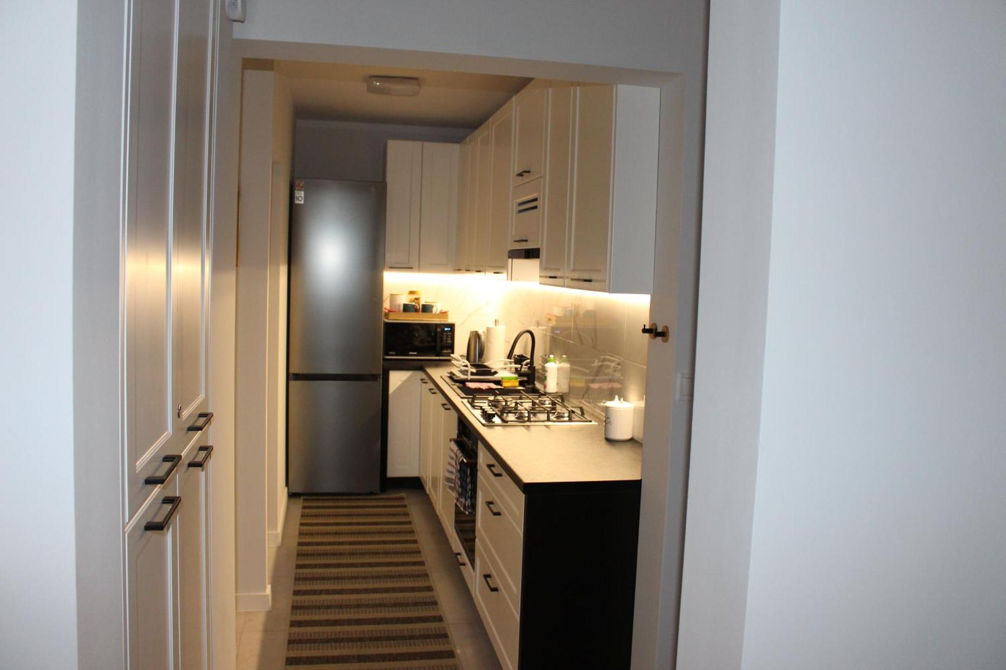 Euro Apartment *